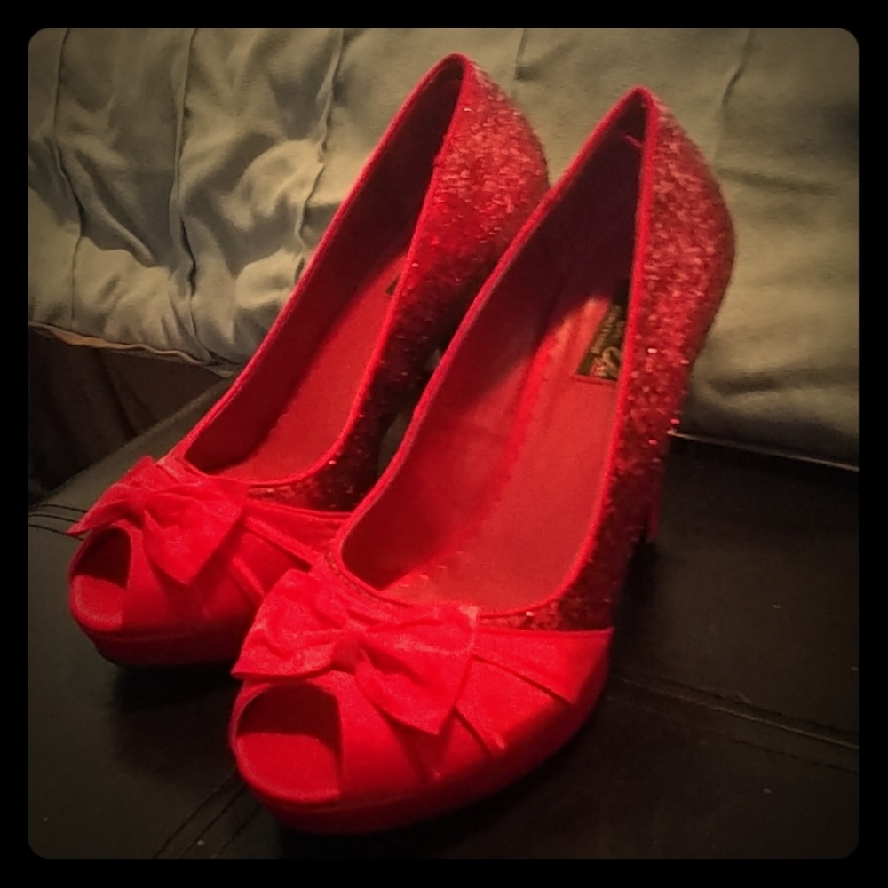 Red glitter high heels